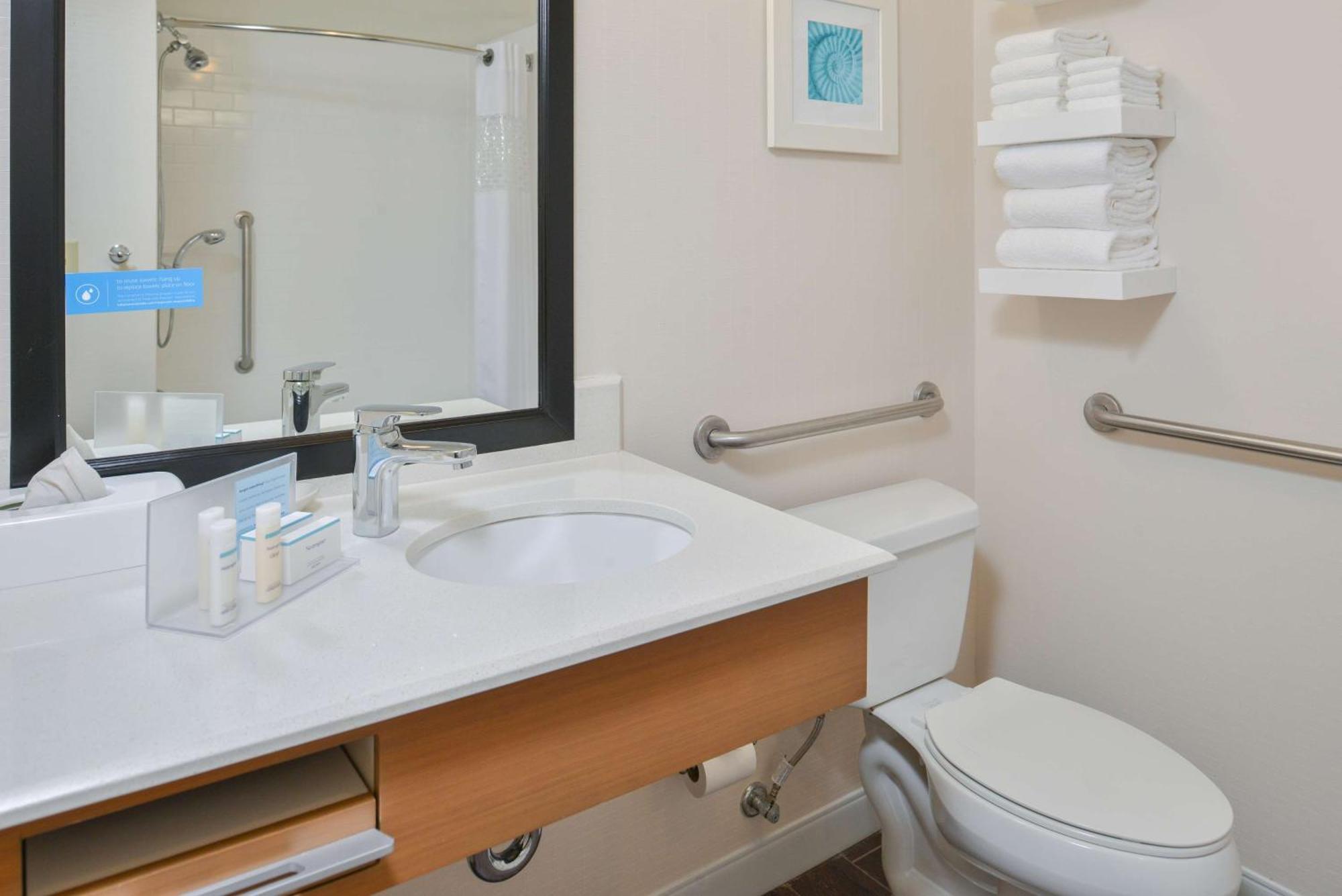 Hampton Inn Vero Beach Outlets Екстериор снимка