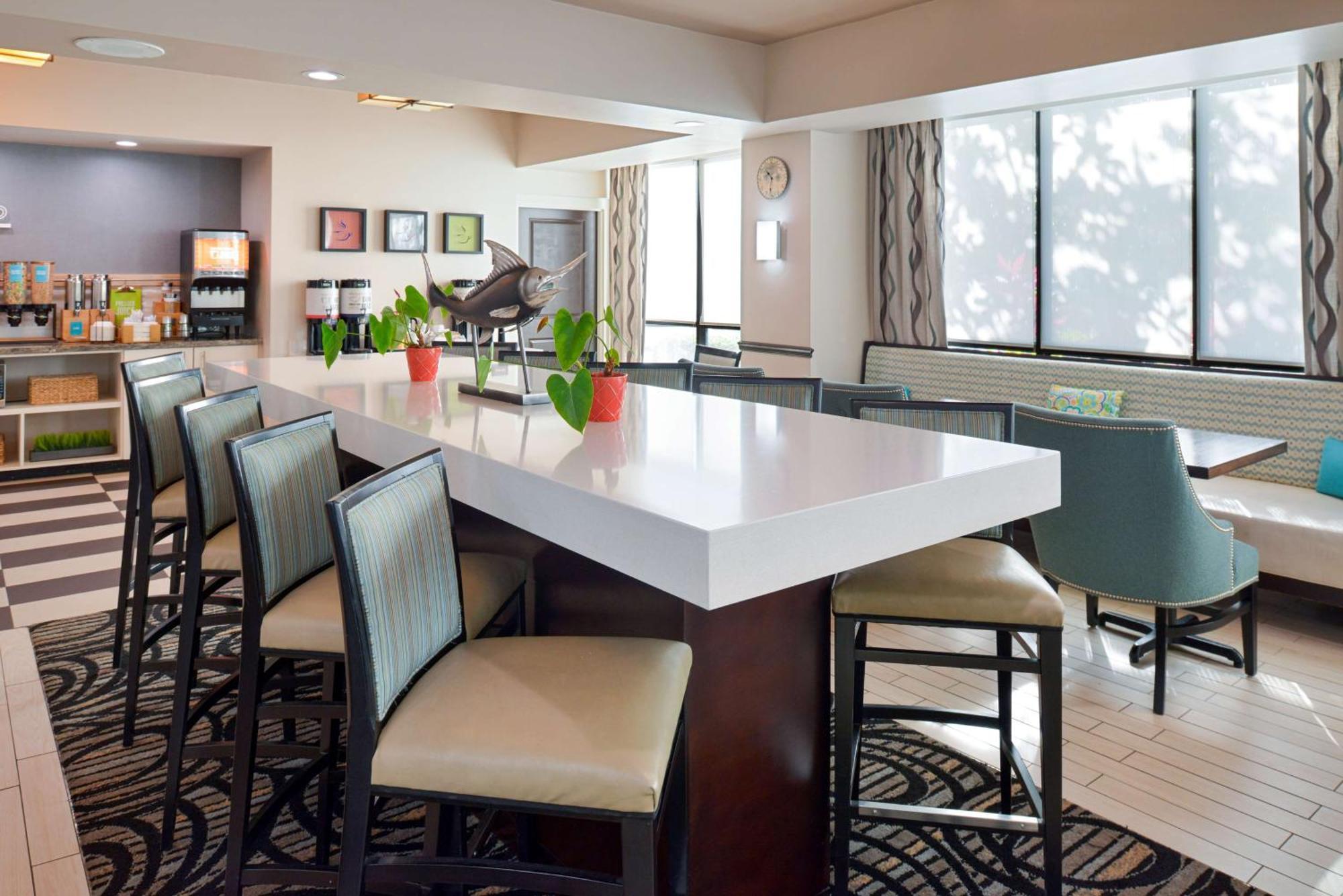 Hampton Inn Vero Beach Outlets Екстериор снимка