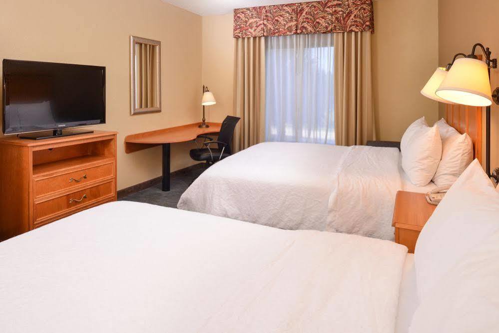Hampton Inn Vero Beach Outlets Екстериор снимка