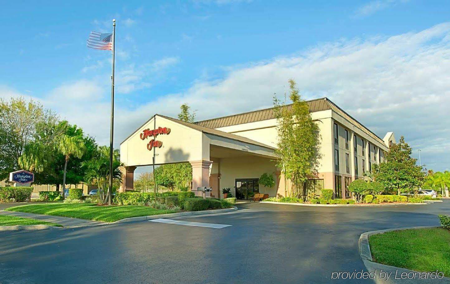 Hampton Inn Vero Beach Outlets Екстериор снимка